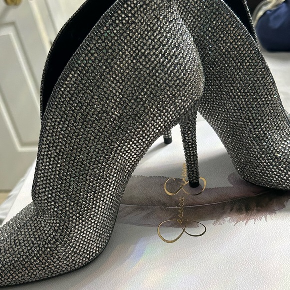 🔥RHINESTONE BOOTIES - SOLD OUT NATIONWIDE🔥 - Picture 4 of 4